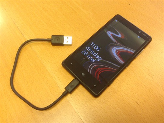 Nokia -Lumia -820-dev ---3